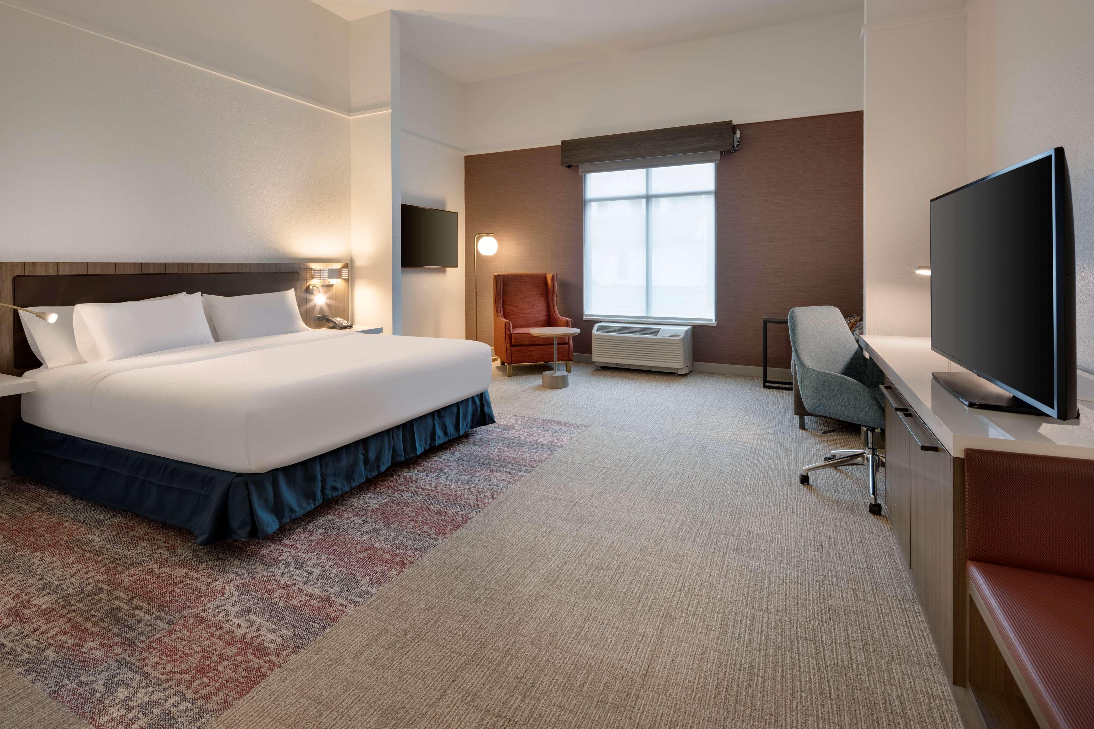 Hilton Garden Inn Геймаркет Екстер'єр фото